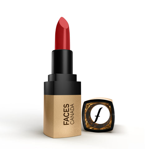 FACES CANADA Comfy Matte Velvet Touch Lipstick - Red Velvet Cake 01, 4.2 gm | Velvety Matte Finish | 8HR Longstay | Intense Colour | Hydrating Lips | Smooth Application | Foodproof & Crackproof